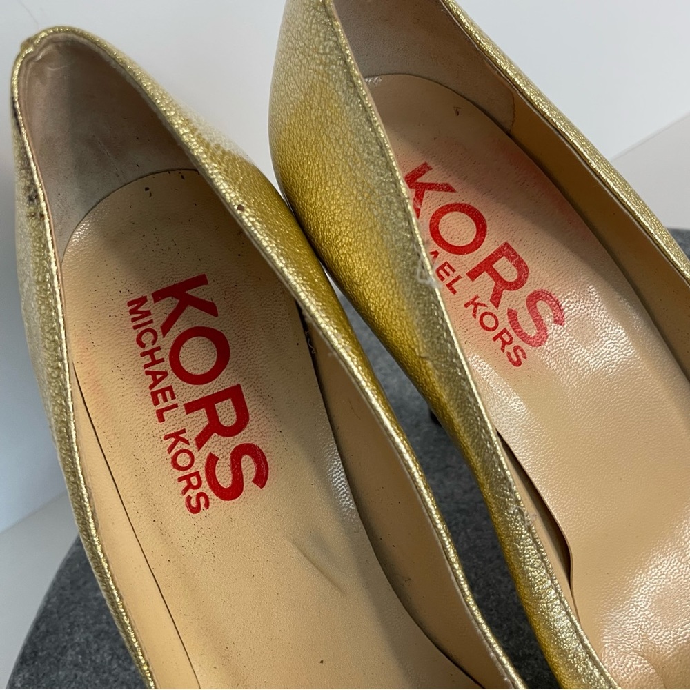 Michael Kors Italian Gold Metallic Heels 8 - Picture 6 of 10